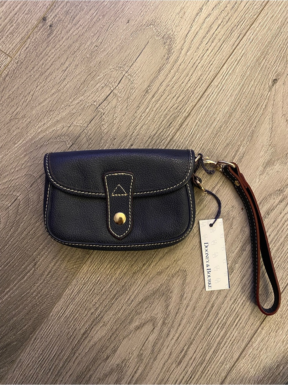 NWT Dooney & Bourke Blue Leather Wristlet with Contrast Stitching
